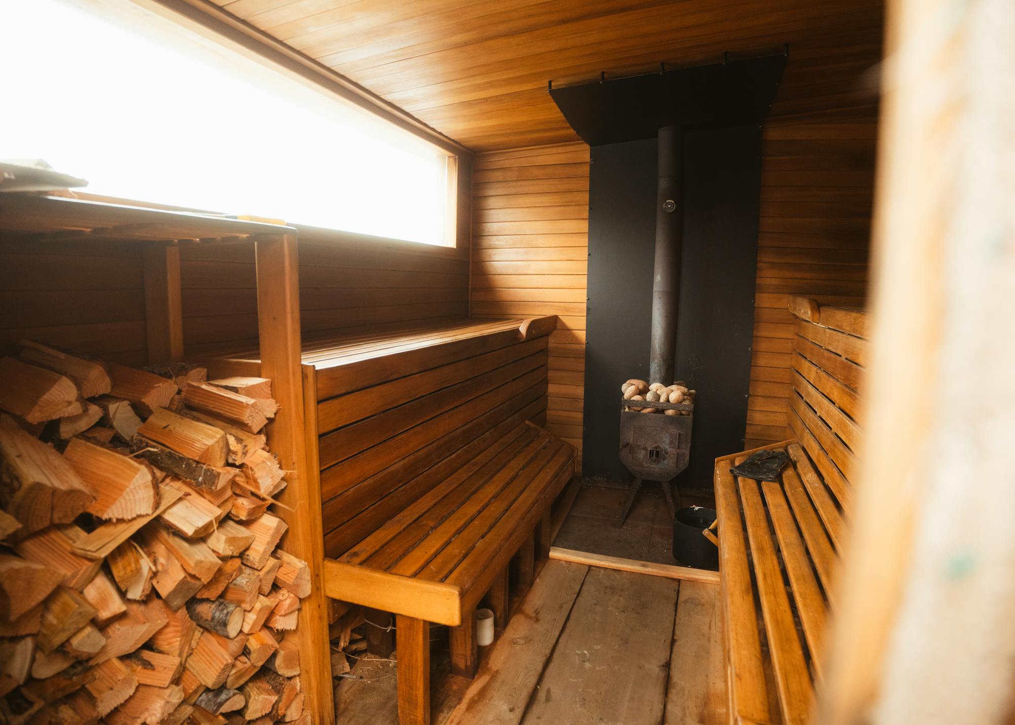 Infrared Sauna vs Regular Sauna: Key Differences - My Energy Flow