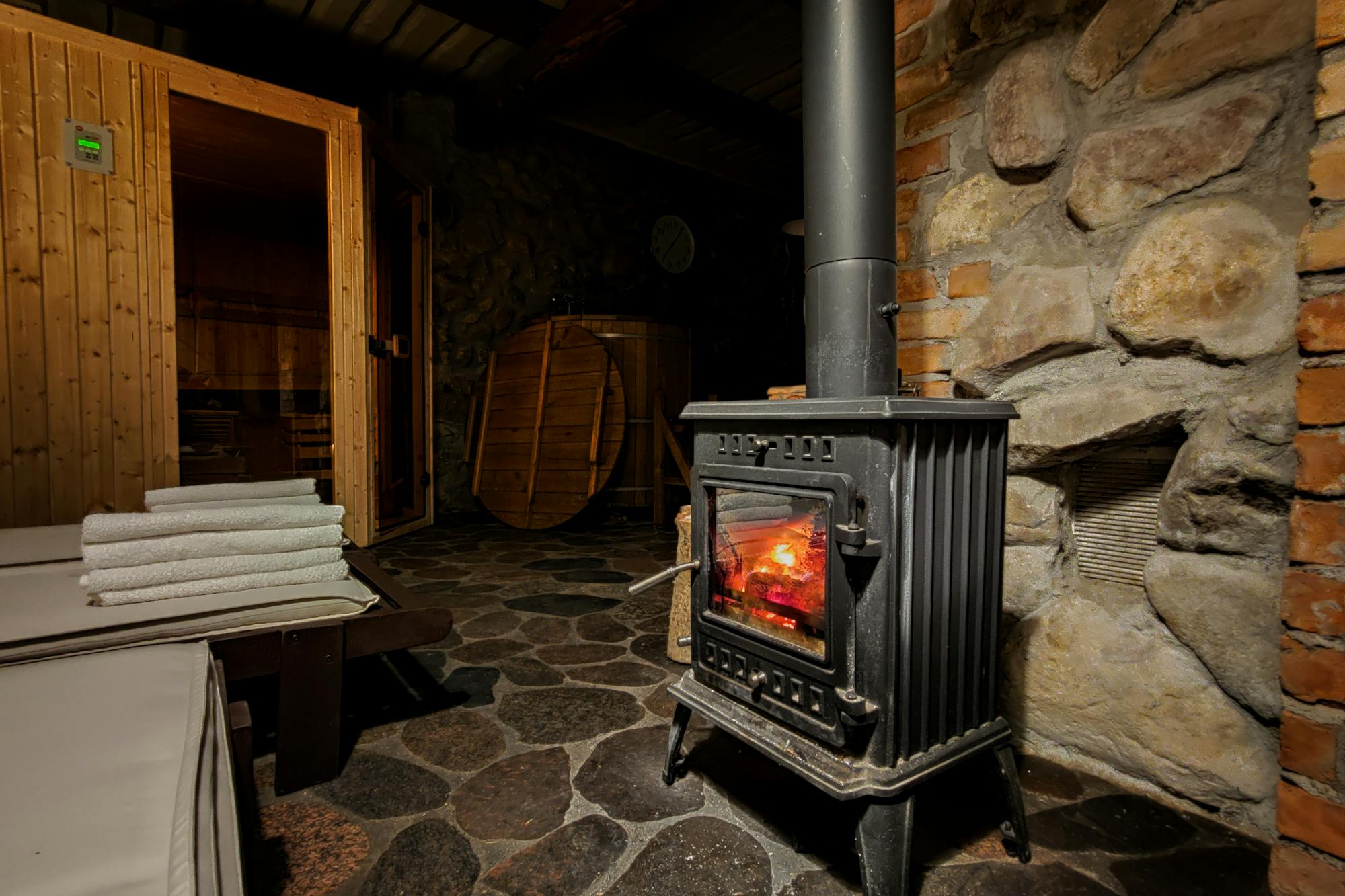 Sauna Heater Buying Guide — Choosing the Right Heater (Electric vs Wood vs Infrared) - My Energy Flow