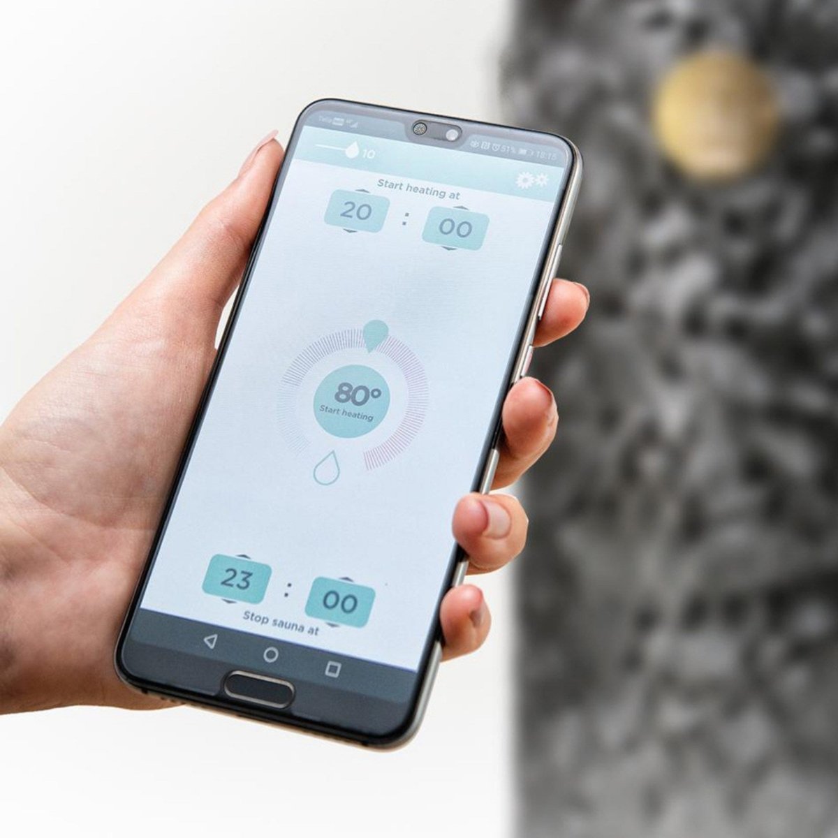 HUUM UKU Wi-Fi sauna control app displayed on smartphone