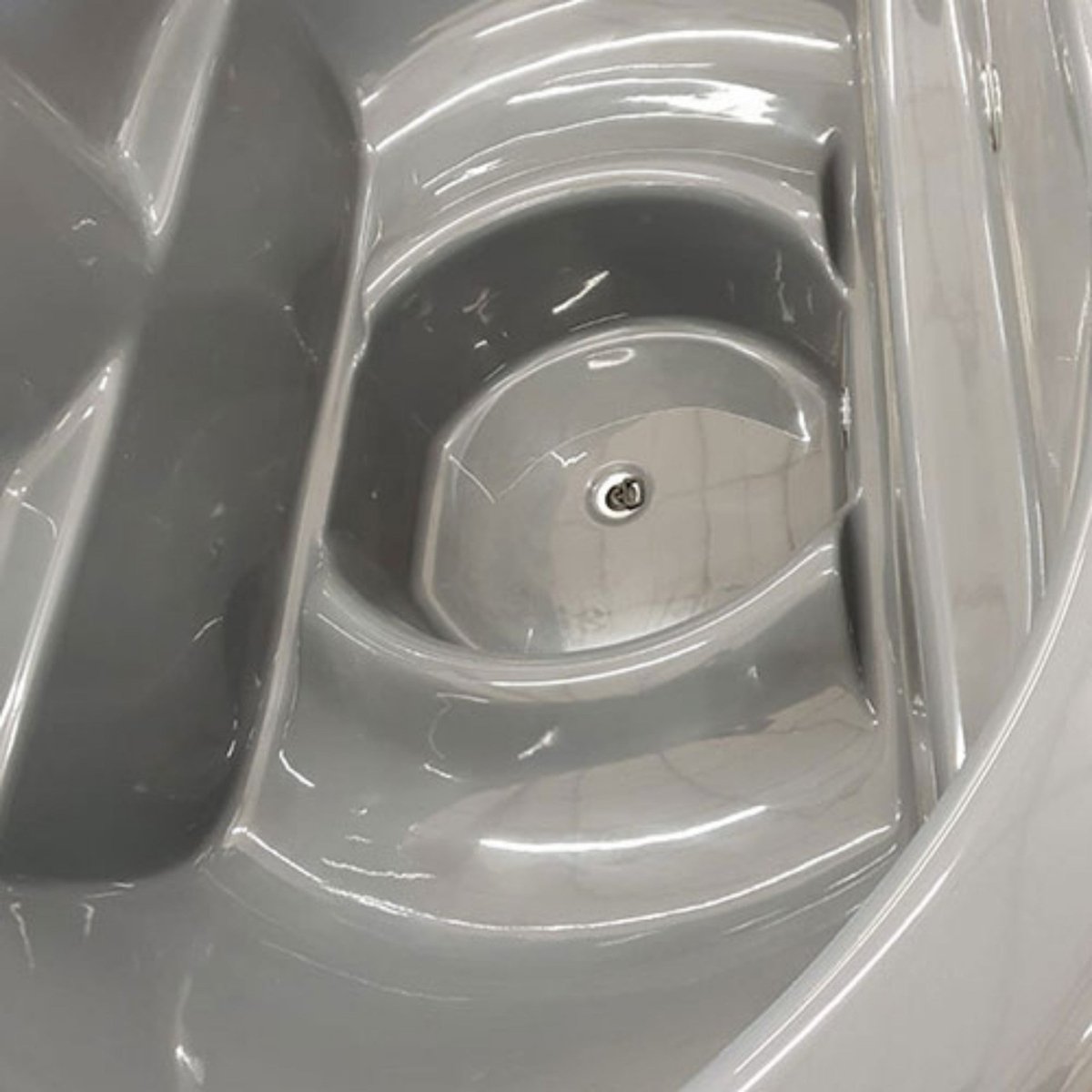 SaunaLife S2N interior tub showcasing smooth finish and rounded edges