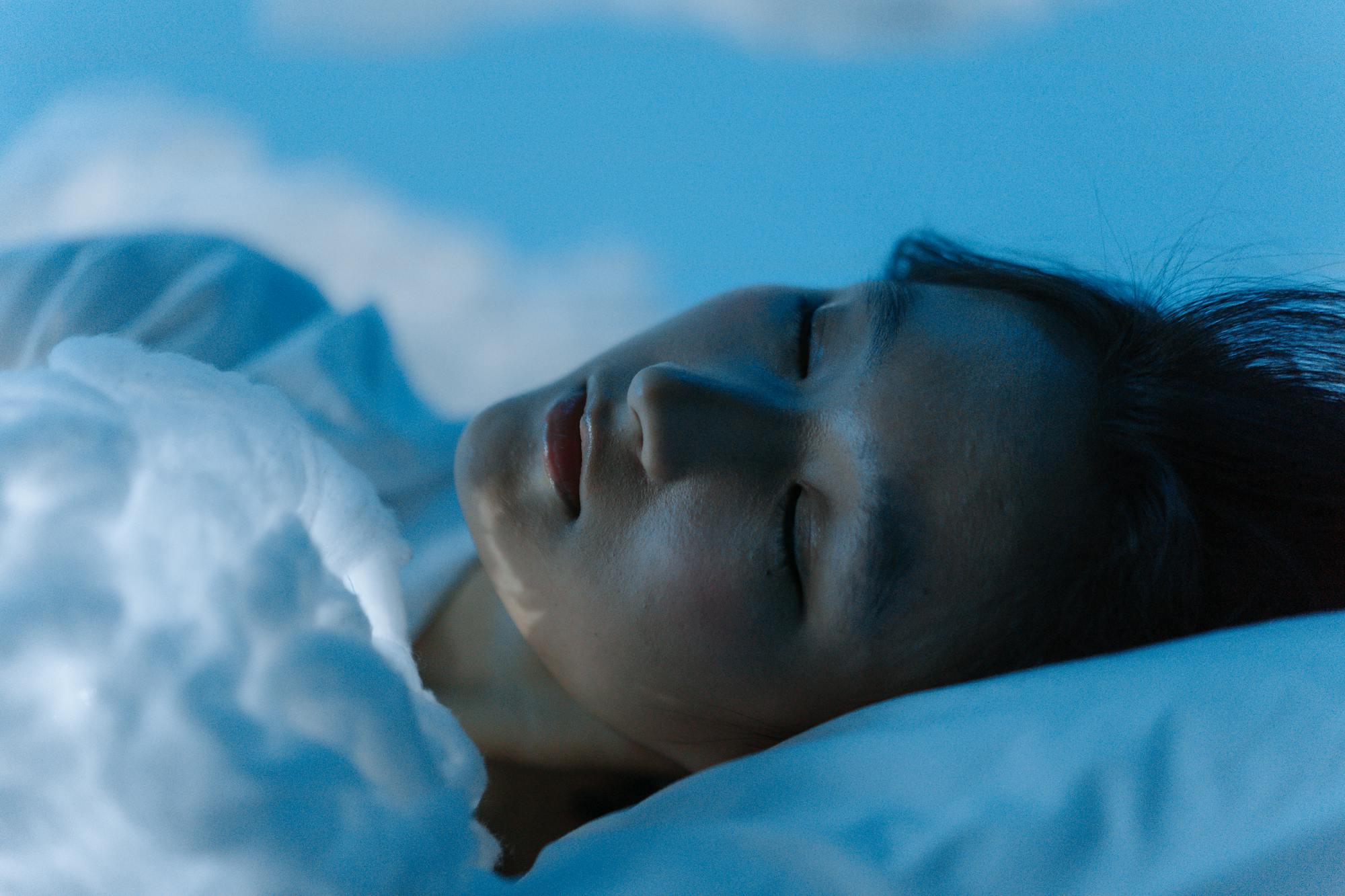 Benefits of Red Light Therapy for Sleep - My Energy Flow