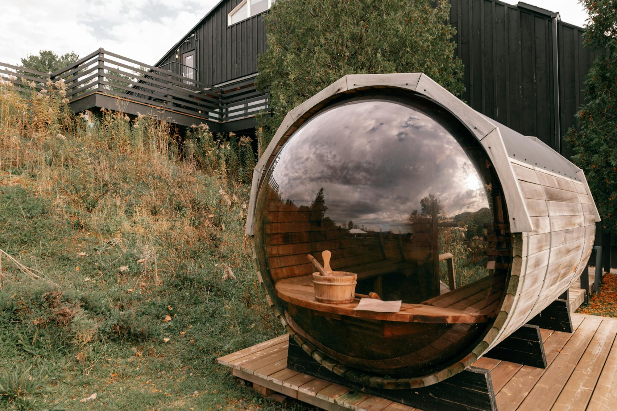 Indoor Saunas vs Outdoor Sauna — Which Sauna Type Is Better for Your Home? - My Energy Flow