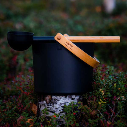 Leisurecraft Narvi Black Sauna Bucket