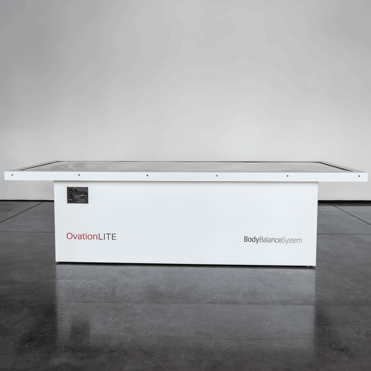 OvationLITE full body red light therapy bed for wellness and recovery.